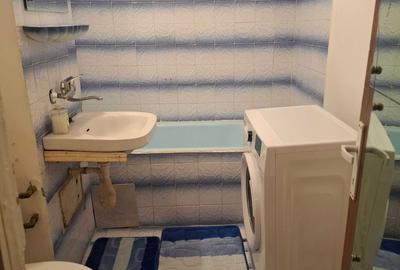 Apartament cu 2 camere decomandat în Podgoria