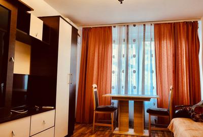 Apartament cu 2 camere decomandat în Dristor