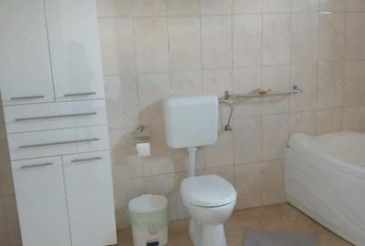 Casă cu 6 camere cu Teren 1440 Mp în Central - 3