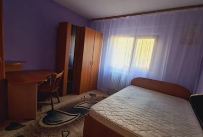 Apartament cu 3 camere decomandat în Milcov - 3