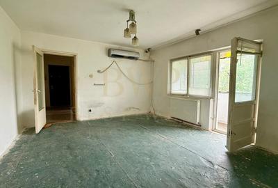 Apartament cu 2 camere semidecomandat în Aradului - 1