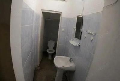 Spațiu comercial, de 90 mp, în Central - 2