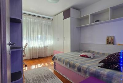 Apartament cu 3 camere decomandat în Berceni - 2