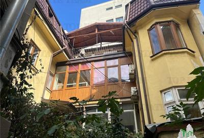 De vanzare 2 apartamente si demisol in vila, Piata Romana - 4