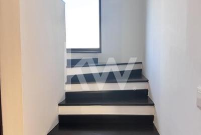 Casă individuală cu 4 camere cu Canalizare în Cristian - 14