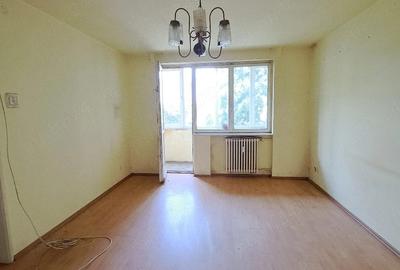 Apartament cu 3 camere semidecomandat în Funcționarilor - 3