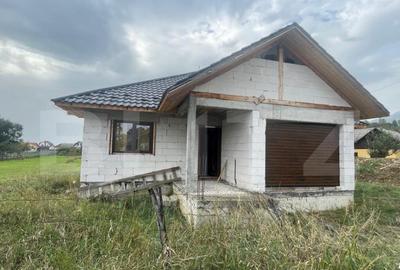 Casa 3 dormitoare, 136 mp, 900mp teren, Prundu Bargaului - 2