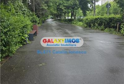 Apartament cu 3 camere decomandat în Drumul Taberei - 12
