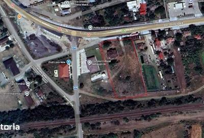 Casă cu 4 camere cu Teren 130 Mp în Central - 1