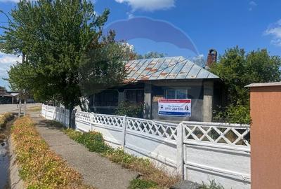 Casă individuală cu 4 camere cu Teren 1324 Mp în Fulga de Jos - 1