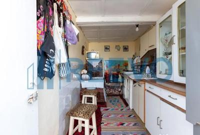 Casă cu 5 camere cu Teren 3365 Mp în Conțești - 8