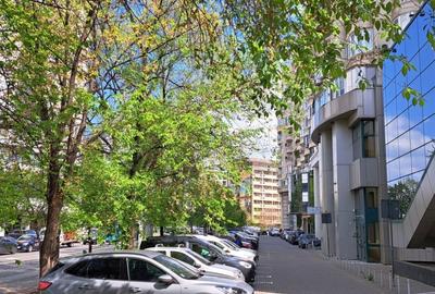 Spatiu comercial de inchiriat Strada Vintila Voda 2 Spatiu comercial de inchiriat Strada Vintila Voda 2 - 2