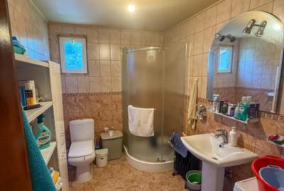 Casă cu 3 camere cu Teren 1027 Mp în Central - 9