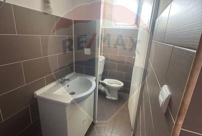Spațiu comercial, de 256 mp, în Gura Văii - 2