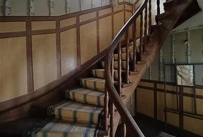 Casă cu 4 camere cu Teren 252 Mp în Central - 21