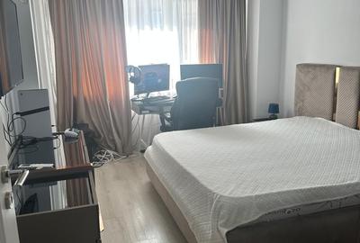 Apartament de închiriat  cu 3 camere, zona Faleza Nord - 2
