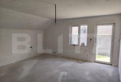 Casa individuala cu 5 camere, 200 mp, cu 24 ari teren, zona - 19