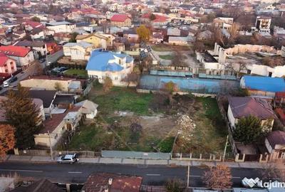 Teren de 1250 mp, în Central