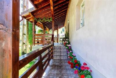 Oaza rustica: Case si teren generos de 9.400 mp in Dambovicioara, Arges Oaza rustica: Case si teren generos de 9.400 mp in Dambovicioara, Arges - 10