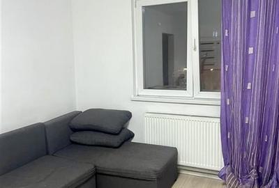 Apartament de vanzare 3 camere - cartierul Florilor - 2