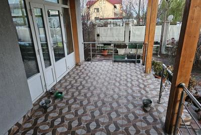 Spațiu comercial, de 100 mp, în Otopeni