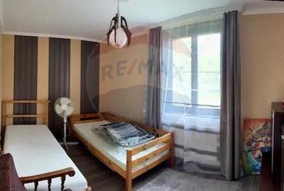 Casa / Vila cu 4 camere de vanzare - 5