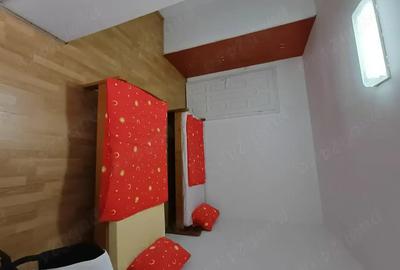 Spațiu comercial, de 60 mp, în Central - 1