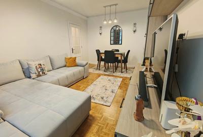 Apartament cu 2 camere decomandat în Central - 4