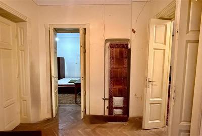 Casă cu 6 camere cu Teren 236 Mp în Copou - 18