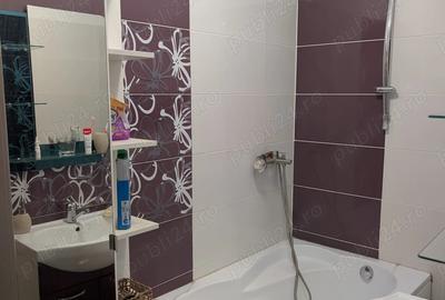 Apartament 2 camere Metrou Jiului loc parcare inclus