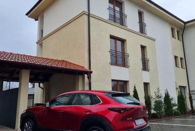 Apartament 2 camere nou finisat cu parcare privata