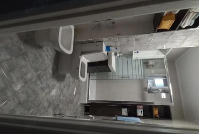 Apartament cu 4 camere semidecomandat în Central - 2