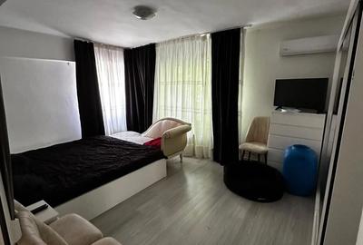 Apartament cu 3 camere decomandat în Central - 1