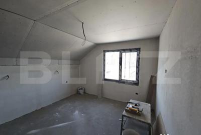 Casă cu 5 camere cu Teren 400 Mp în Valea Adâncă