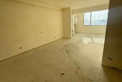 Apartament cu 3 camere decomandat în Central - 3