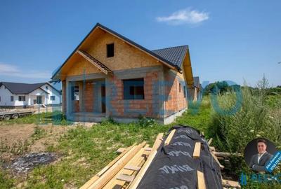 Casă cu 3 camere cu Teren 400 Mp în Hemeiuș - 6