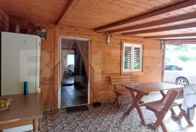 Casă cu 5 camere cu Teren 2800 Mp în Moldovenești - 8