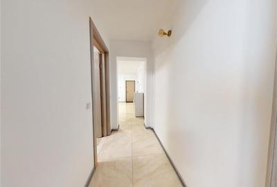Apartament decomandat, mobilat, living luminos, Tractorul, Brasov - 4