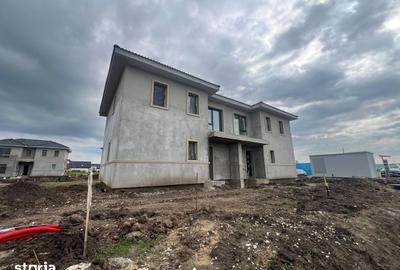 Casă cu 4 camere cu Teren 300 Mp în Șura Mică - 7