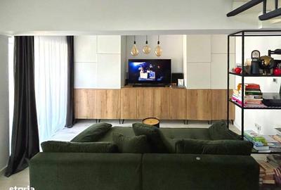 Apartament cu 3 camere, mobilat în Tei