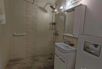 Apartament cu 3 camere decomandat în Central - 3
