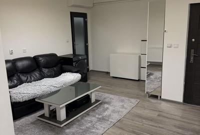 Apartament cu 3 camere decomandat în Central - 2