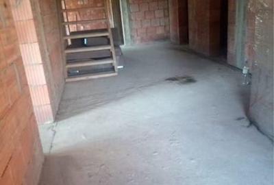 Casă cu 4 camere în Exterior Vest - 5