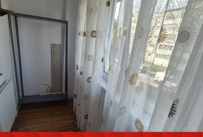 Apartament cu 2 camere decomandat în Banca Națională - 3