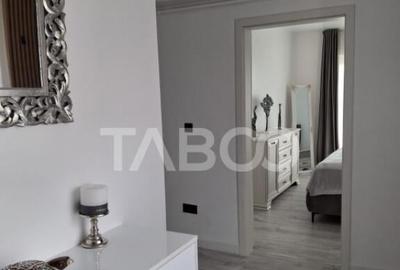 Apartament cu 3 camere decomandat în Central - 16