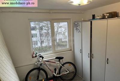 Apartament 3 camere de vanzare: Vest-(str.Persani),etajul 2 - 10