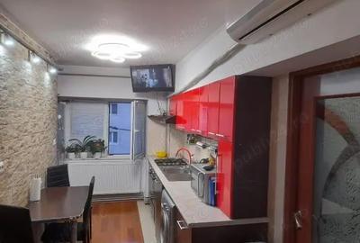 Apartament cu 2 camere decomandat în Central - 2