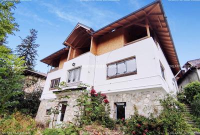 Sinaia / Peles - Vila D + P + M - 10 Camere - 260 mp utili - 700 mp teren - 1