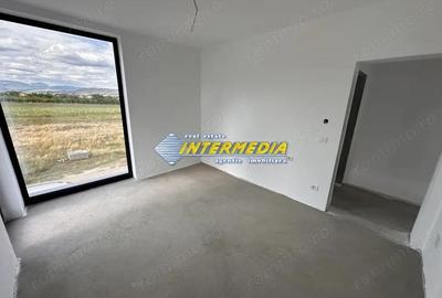 Casa noua de vanzare in Alba Iulia teren 386 mp cu toate utilitatile - 1