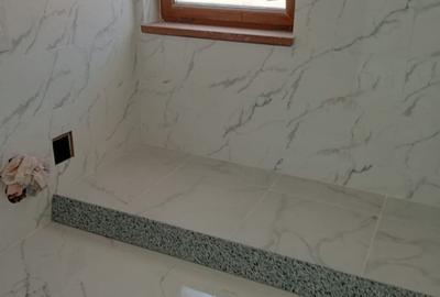 Casă individuală cu 8 camere cu Canalizare în Fundeni - 27